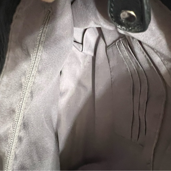 REALTREE Concealed Carry Handbag - Picture 13 of 16